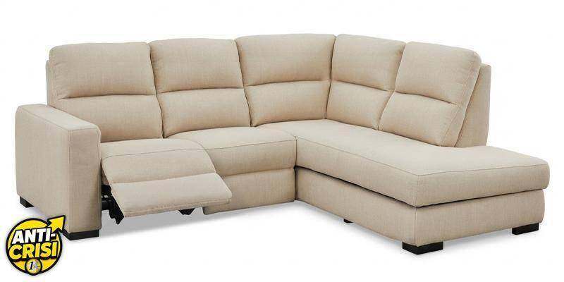 Angolare con seduta relax elettrica e chaise longue contenitore, in tessuto antimacchia.