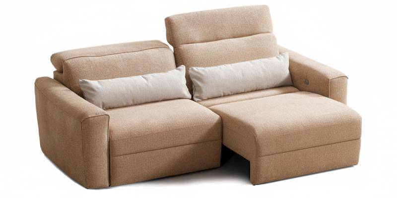 Divano 3 posti con 2 sedute a slitta elettrica, in tessuto.